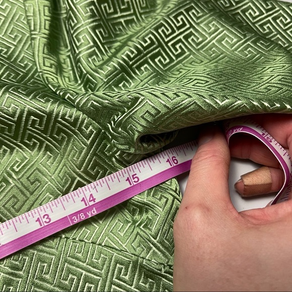 Vintage Silk Jacquard Cheongsam/Qipao Dress - Picture 3 of 8